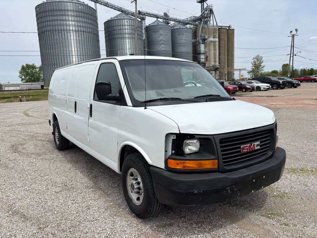2008 GMC Savana G2500